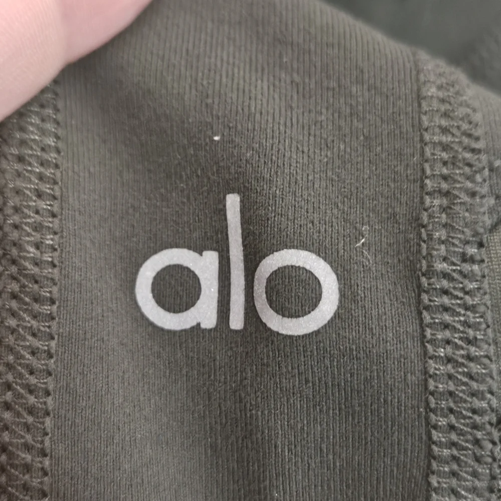 Alo high rise moto style leggings see description for sizing